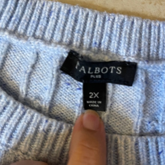 Talbots Button Cuff Cable Knit Sweater 💙 Size 2X - Picture 2 of 9